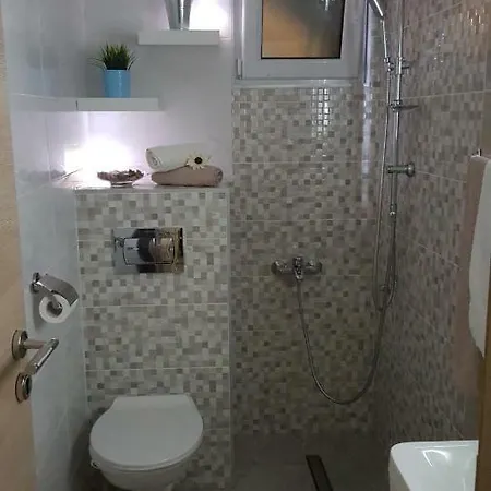 Apartmani Sarm Vir Exterior photo