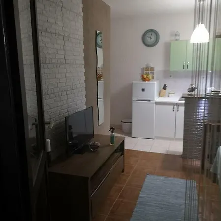 Apartmani Sarm Vir Exterior photo